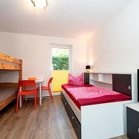 Villa Mia Whg 2 Mit Terrasse, Eg 1 Raum Wohnung Гёрен Экстерьер фото